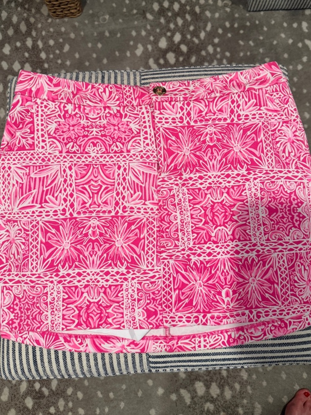 Lilly Pulitzer - Size 6 Hot Pink & White Mini Golf Skort